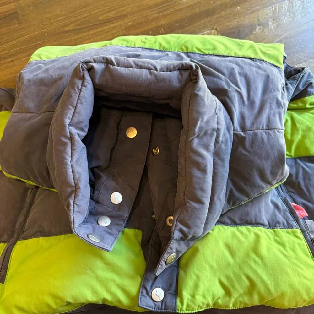 Y2K PINK VS Down Puffer Vest Quilted Reversible Blue Green Stripe Crest XS S VTG